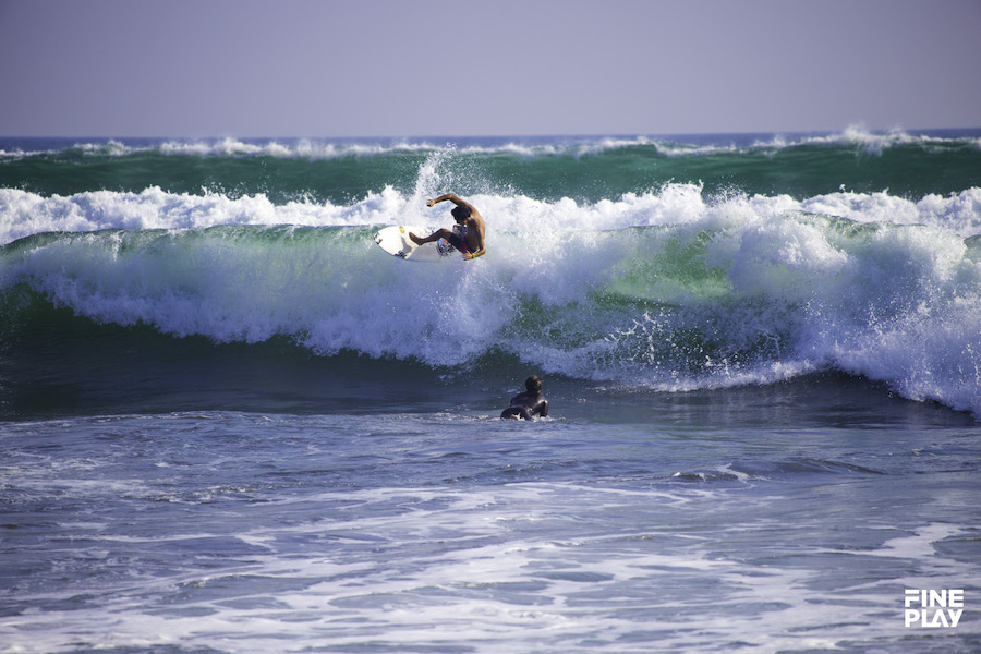 THE MOMENTS of THE SURFSKATERS 