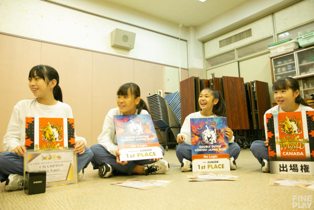 No Logic 写真左からYu-Yu、SUZU、Pico、NoNo / photo by HAMASHOW