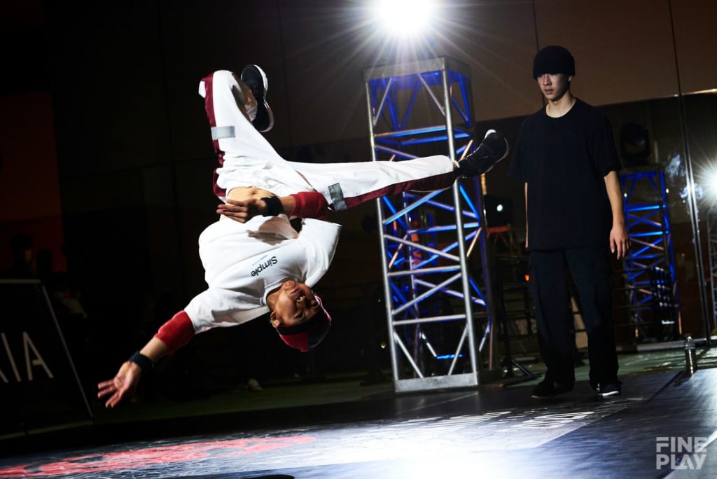 BBOY tsukki photo by AYATO.