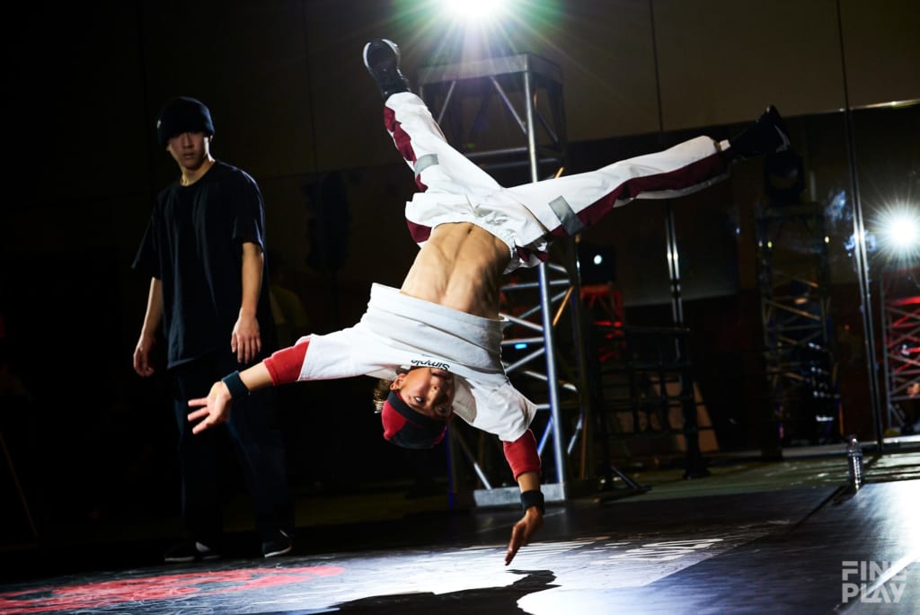 BBOY tsukki photo by AYATO.