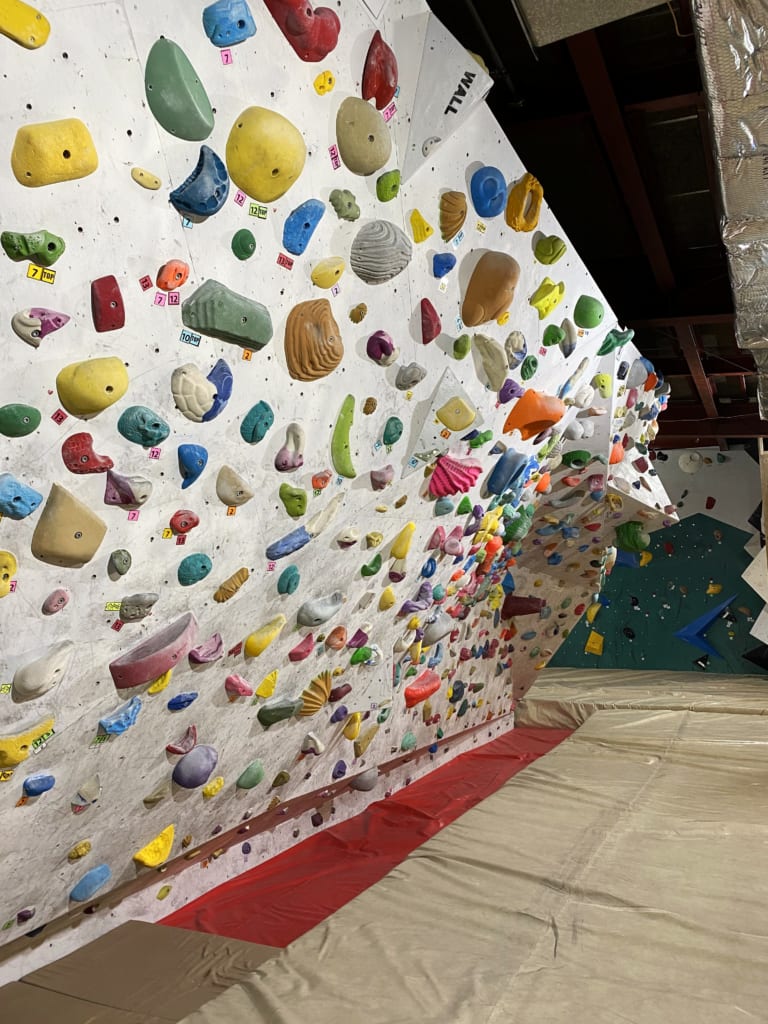 Bouldering Gym Zone FINEPLAY