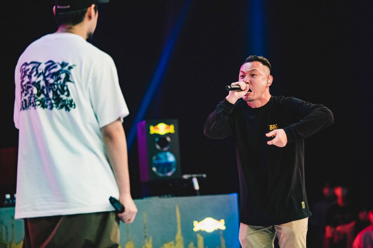 レッドブル主催のラップバトル 輪入道が初代チャンピオンに決定 Red Bull 韻 Da House 21 Fineplay