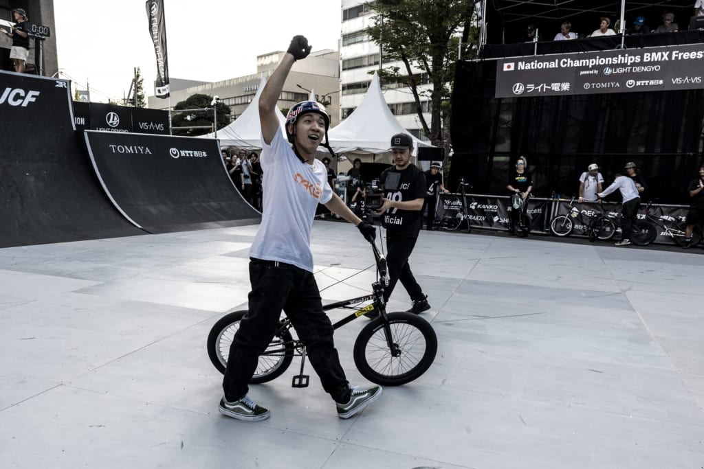BMX 中村 自転車BMX、中村輪夢が予選6位で決勝へ スケボー堀米らに刺激 - パリ