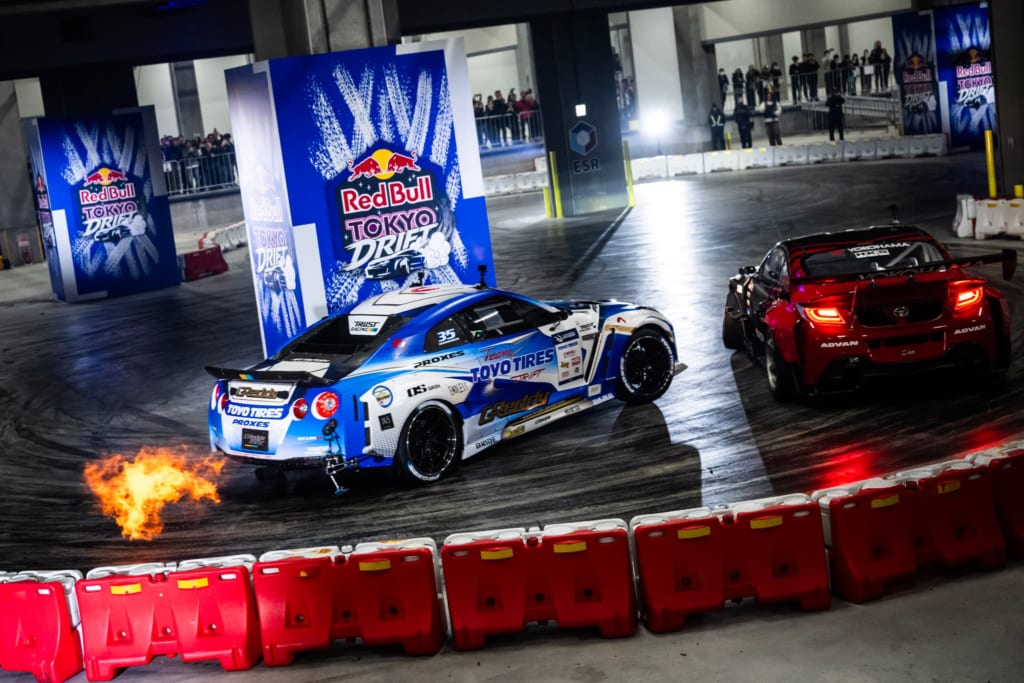 ドリフト・WRC・F1 の世界で活躍するレッドブル・ドライバーが共演
